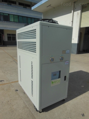 南京風(fēng)冷式工業(yè)制冷機(jī)——橡塑制品行業(yè)的可靠制冷解決方案